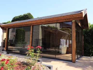 Buitenverblijf met zadeldak Almere (1).JPG