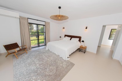 Chloes Estate Villa Renovated