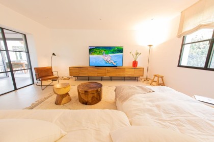 Chloes Estate Villa Renovated