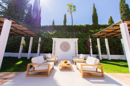 Chloes Estate Villa Renovated